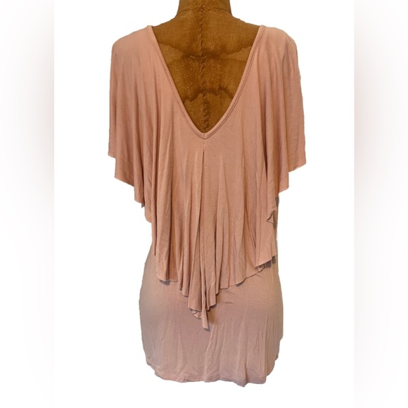 Olivia Sky Gorgeous Blush Waterfall V-Neck Top NWOT M - Picture 4 of 7